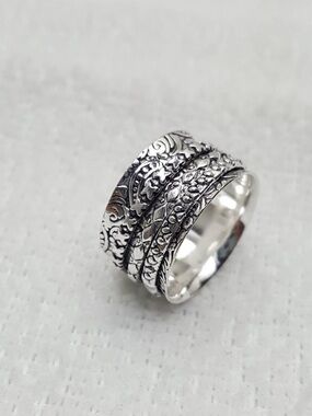 925 Silver Textured Stackable Spinner Ring